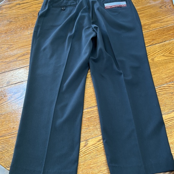 Louis Raphael Rosso flat front classic fit men’s slacks.  Size 40x30.  NWT - Picture 7 of 8